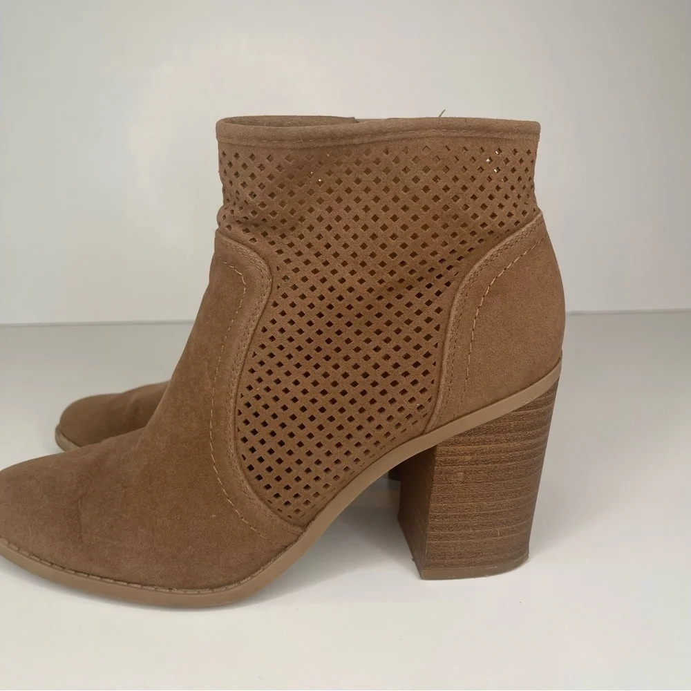 Universal Thread Crissy Bootie Brown Laser Cut Stacked Heel